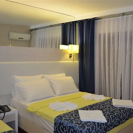 Hotel Gold Boutique 2*